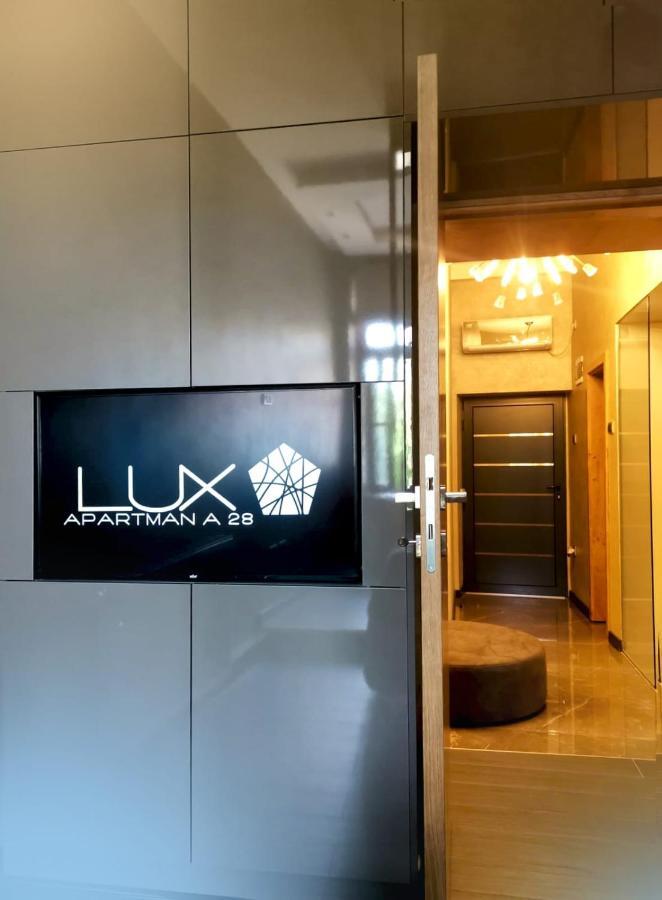 Lux A28 Apartment Novi Sad Exterior photo